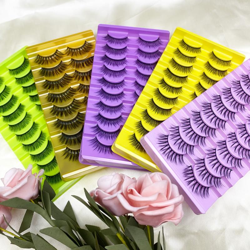 Wispy False Eyelashes — 10 Pairs