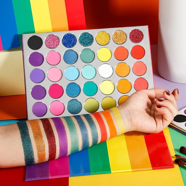 Eyeshadow Palette — 35 Colours, Matte/Shimmer, No Logo